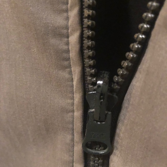 BURBERRYS Mens Brushed Cotton Jacket with wool lining. - Picture 6 of 13